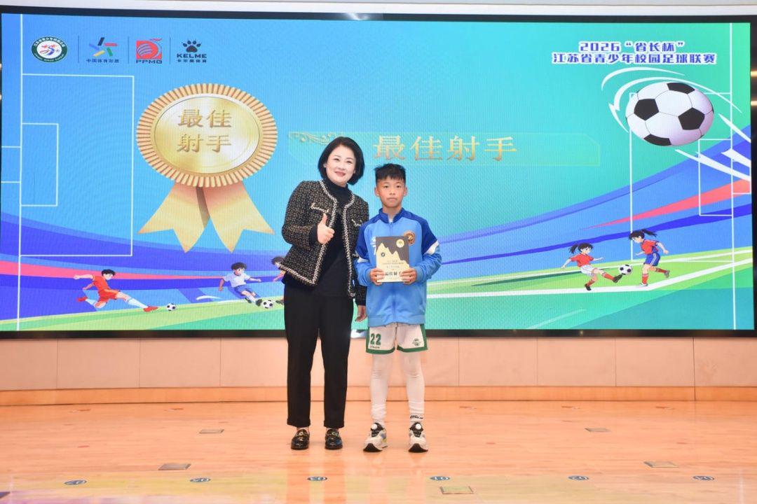 单届世界杯前两场淘汰赛均打进至少3球，比利时是2010年以来首队